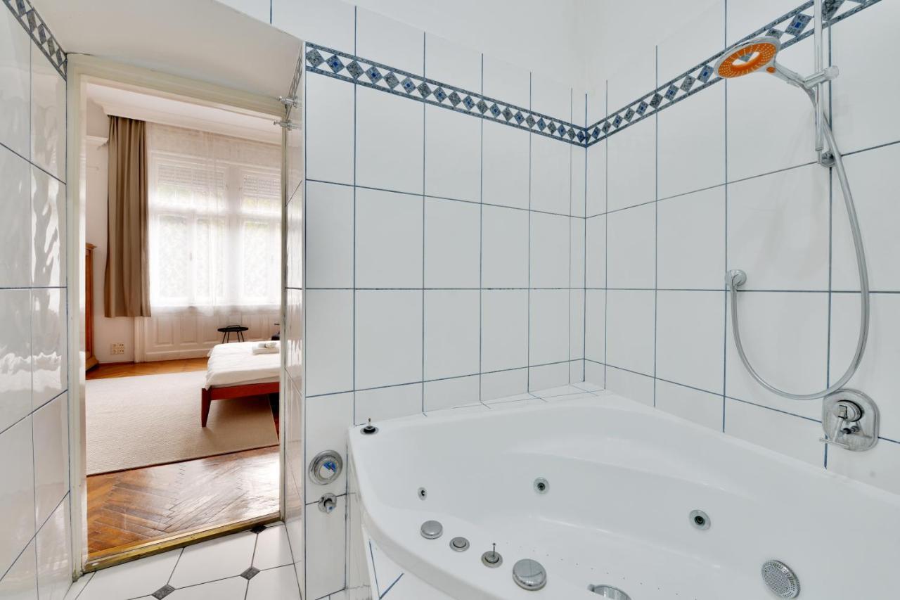 Buda Apartman House 9 ブダペスト エクステリア 写真